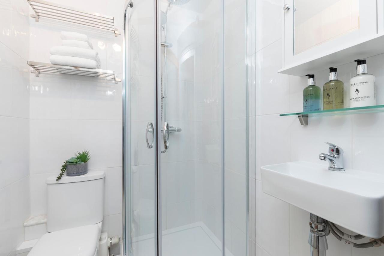 Modern Self Contained Studio Home Cheltenham Exterior foto
